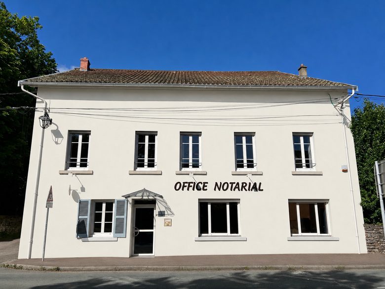 Façade du bureau de La Roche-Vineuse